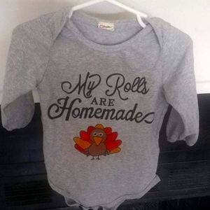 PatPat Thanksgiving onesie 6-9 months